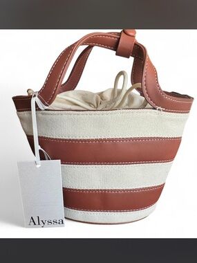 Alyssa brown + white striped bucket bag